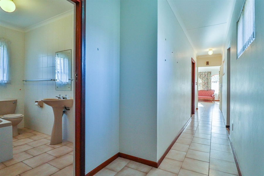 3 Bedroom Property for Sale in Reebok Western Cape